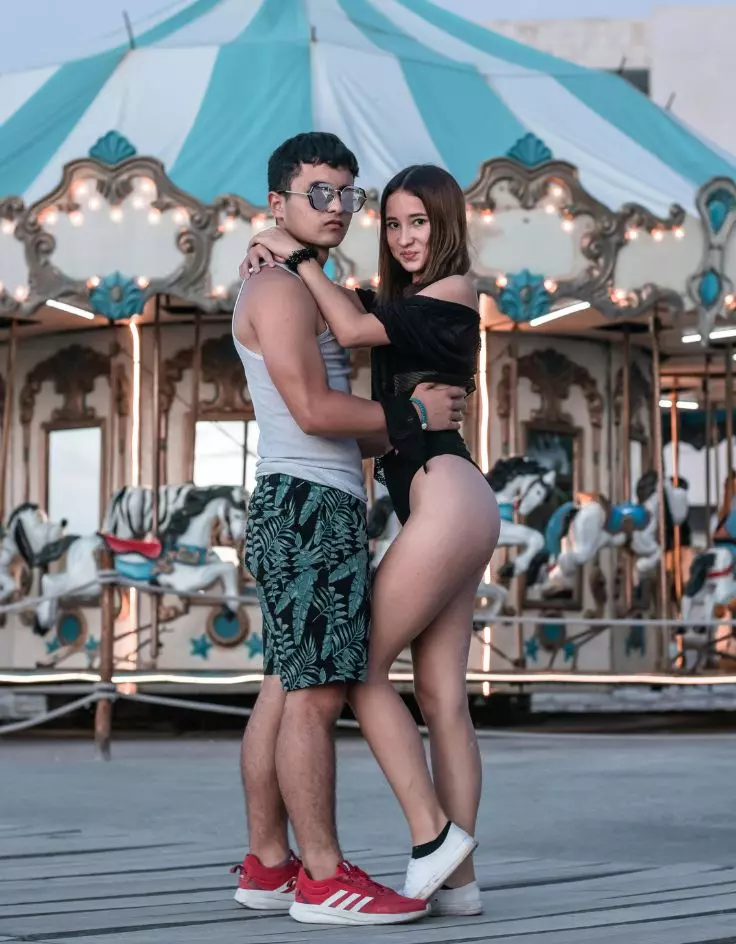 Flirty JOI Captions for Reddit & Forums