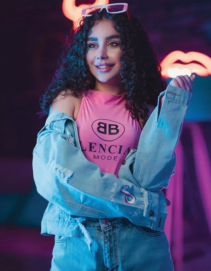 Sissy Skirt Captions