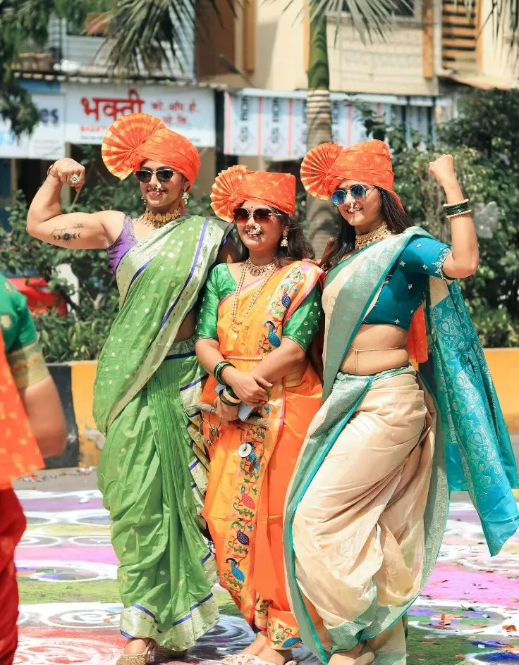 Nauvari Saree Captions In Marathi For Instagram For Girl