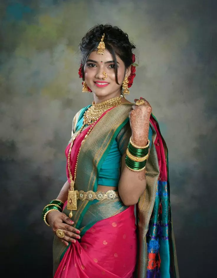 Traditional Nauvari Saree Captions For Instagram In Marathi